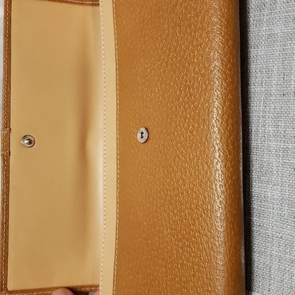 LEVENGER Accordion Wallet - Picture 7 of 14